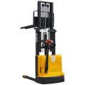 Lundi All Electric Pallet Stacker